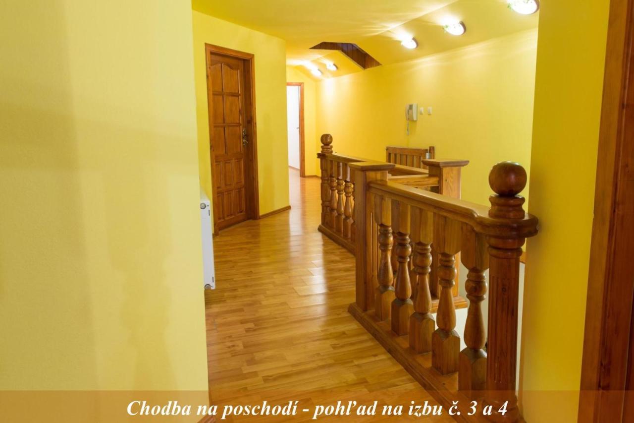 Ubytovanie Adina Poltar Εξωτερικό φωτογραφία